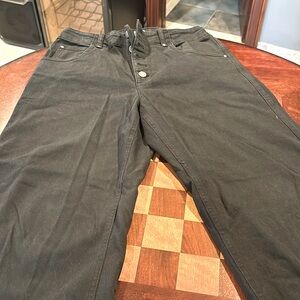 Black high rise crop jeans Gap Size 8